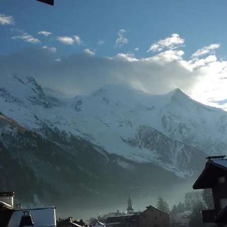 Agreable Avec Balcon Proche Des Pistes A Chamonix, Parking Inclus - Fr-1-517-52 Chamonix